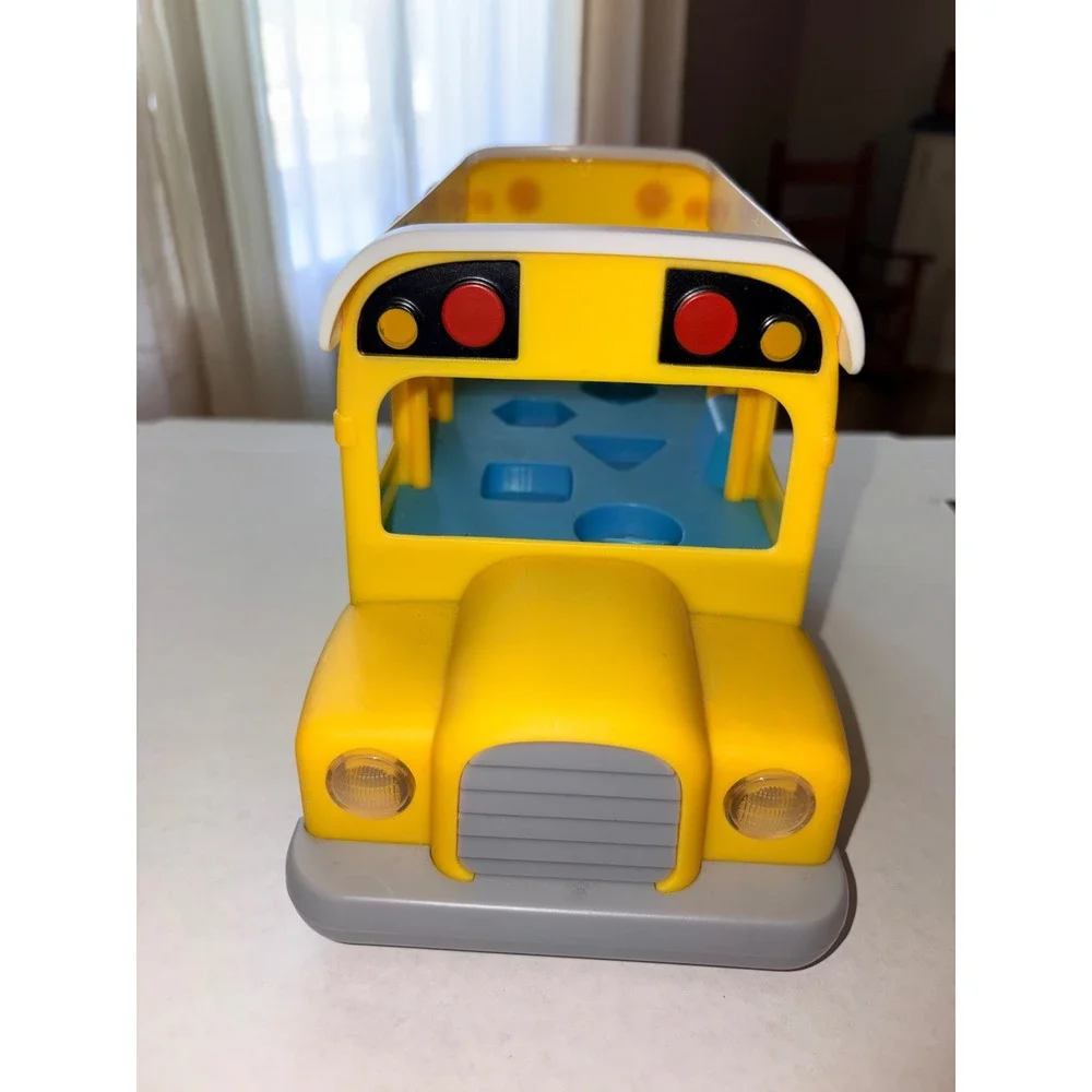 CoComelon Musical Yellow School Bus Shape Sorter Toy Jada Toys‎ Moonbug 33727